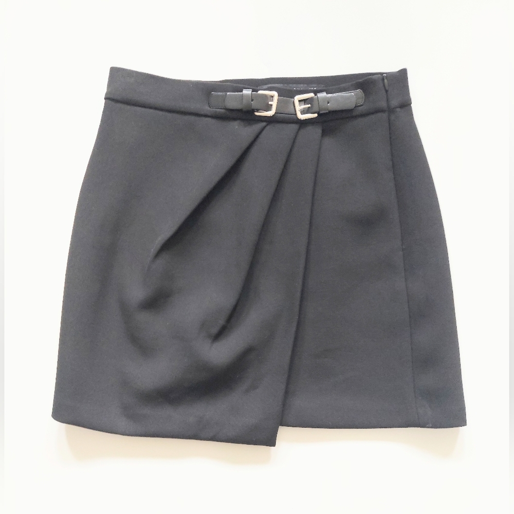 Zara Woman Faux Buckle Pleated Mini Skirt Black Size XS